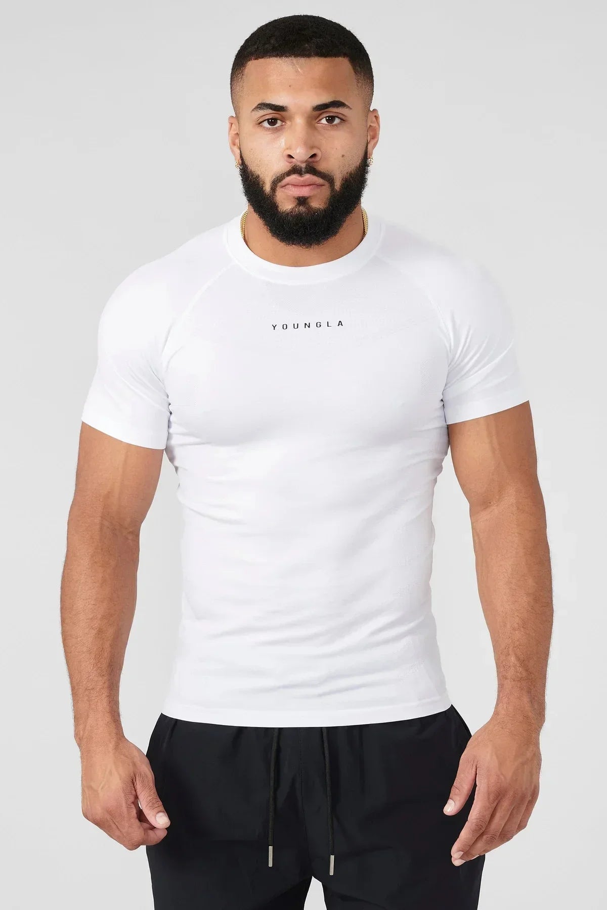 Camiseta deportiva para hombre YOUNGLA, de secado rápido, transpirable, elástica, para fitness, ropa para correr al aire libre